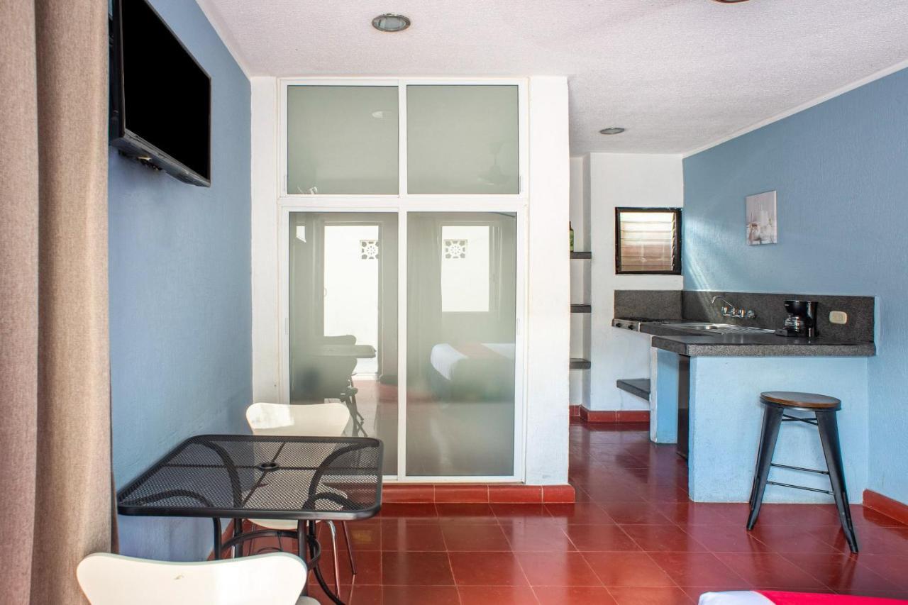 Hotel Dpas 52 Mérida Exterior foto